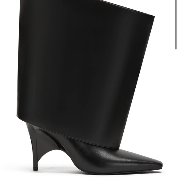 Woods by Jordyn Rev Boots! - Picture 1 of 8